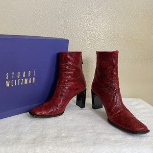Stuart Weitzman Apollo Cradias